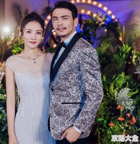 给我C1V1娱乐圈影帝顶流隐婚曝光妻子竟是当红小花旦